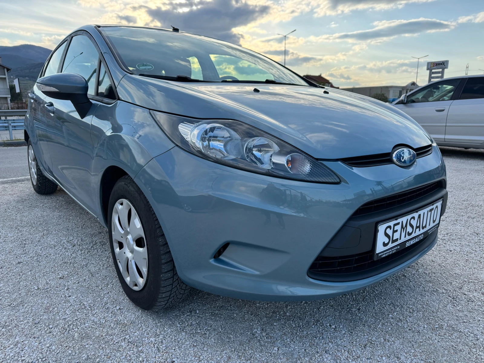 Ford Fiesta 1.6 TDCi EURO 5 - изображение 3