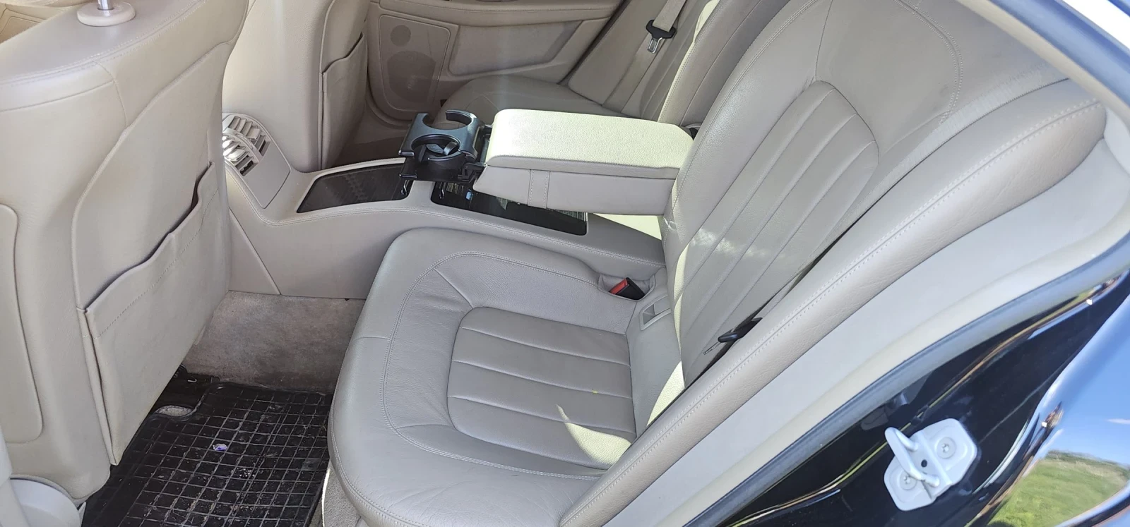 Mercedes-Benz CLS 350 CDI НАПЪЛНО ОБСЛУЖЕН  - изображение 9