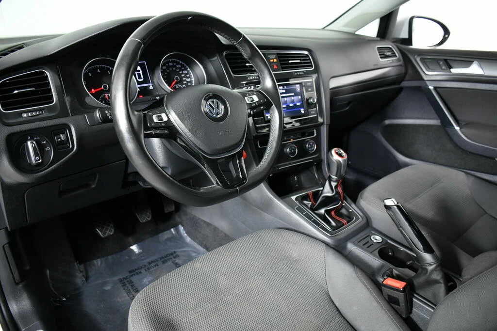 VW Golf 2019 VW Golf * S* HeadUp* АвтоКрeдит* (Цена до БГ) - изображение 8