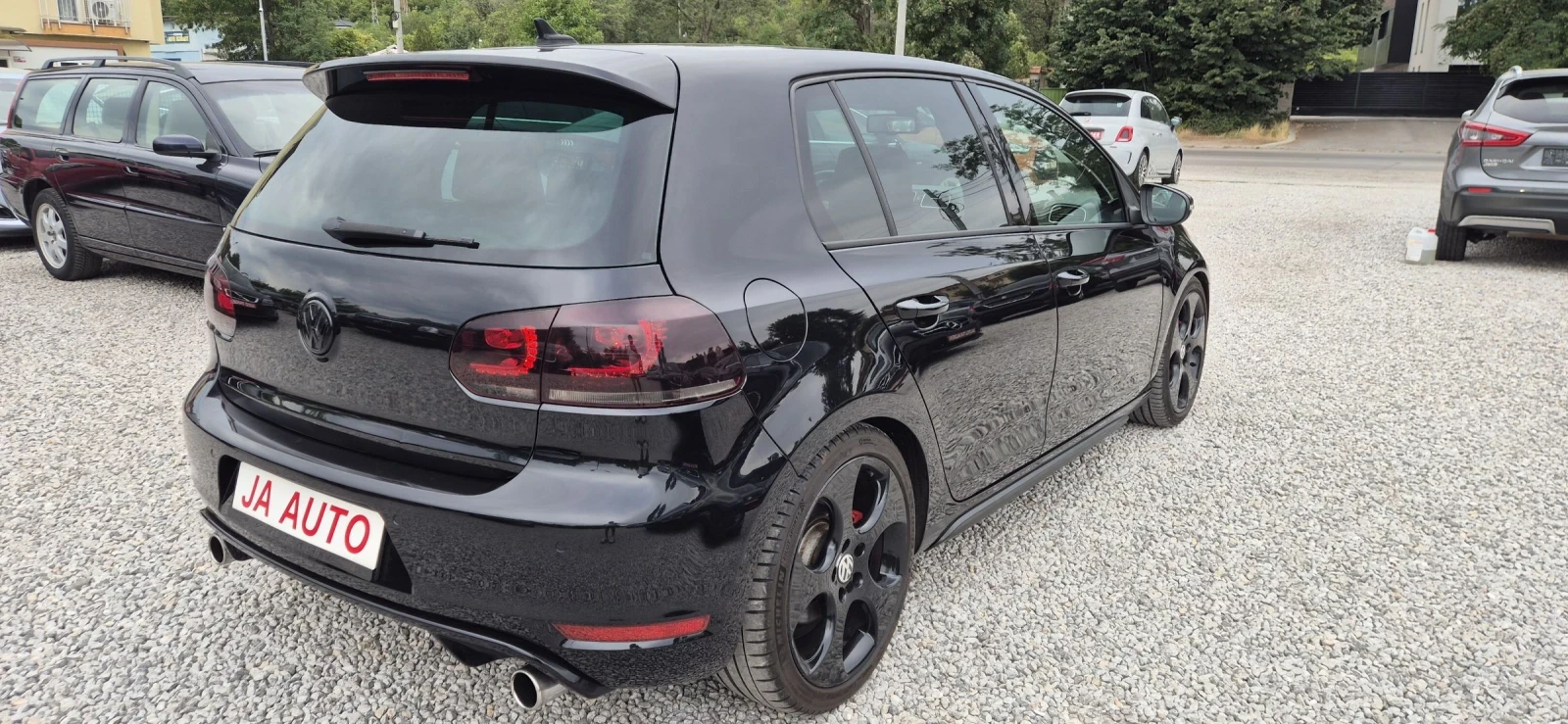 VW Golf 2.0-211кс.GTI - изображение 5