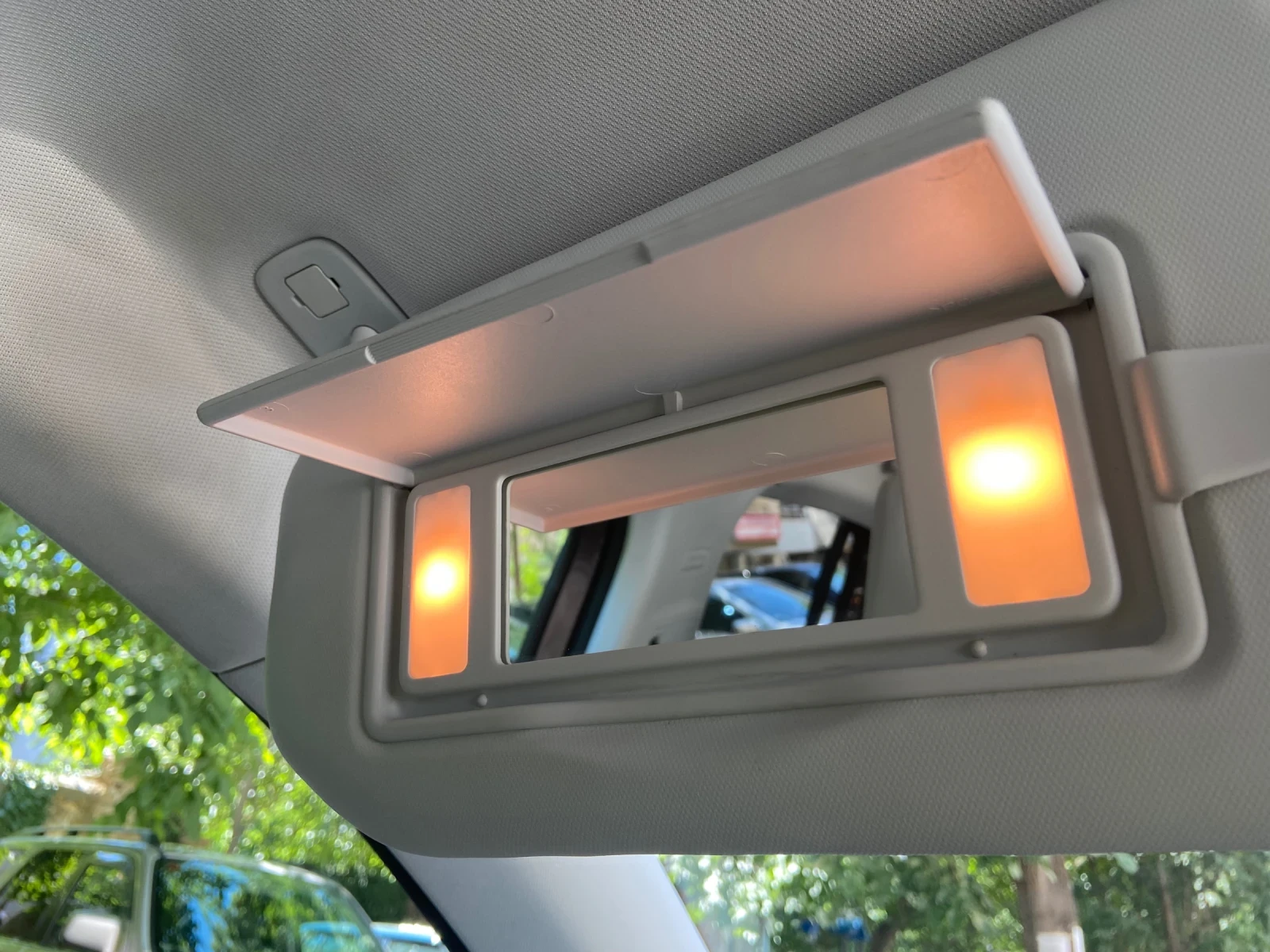 Peugeot 208  - изображение 9