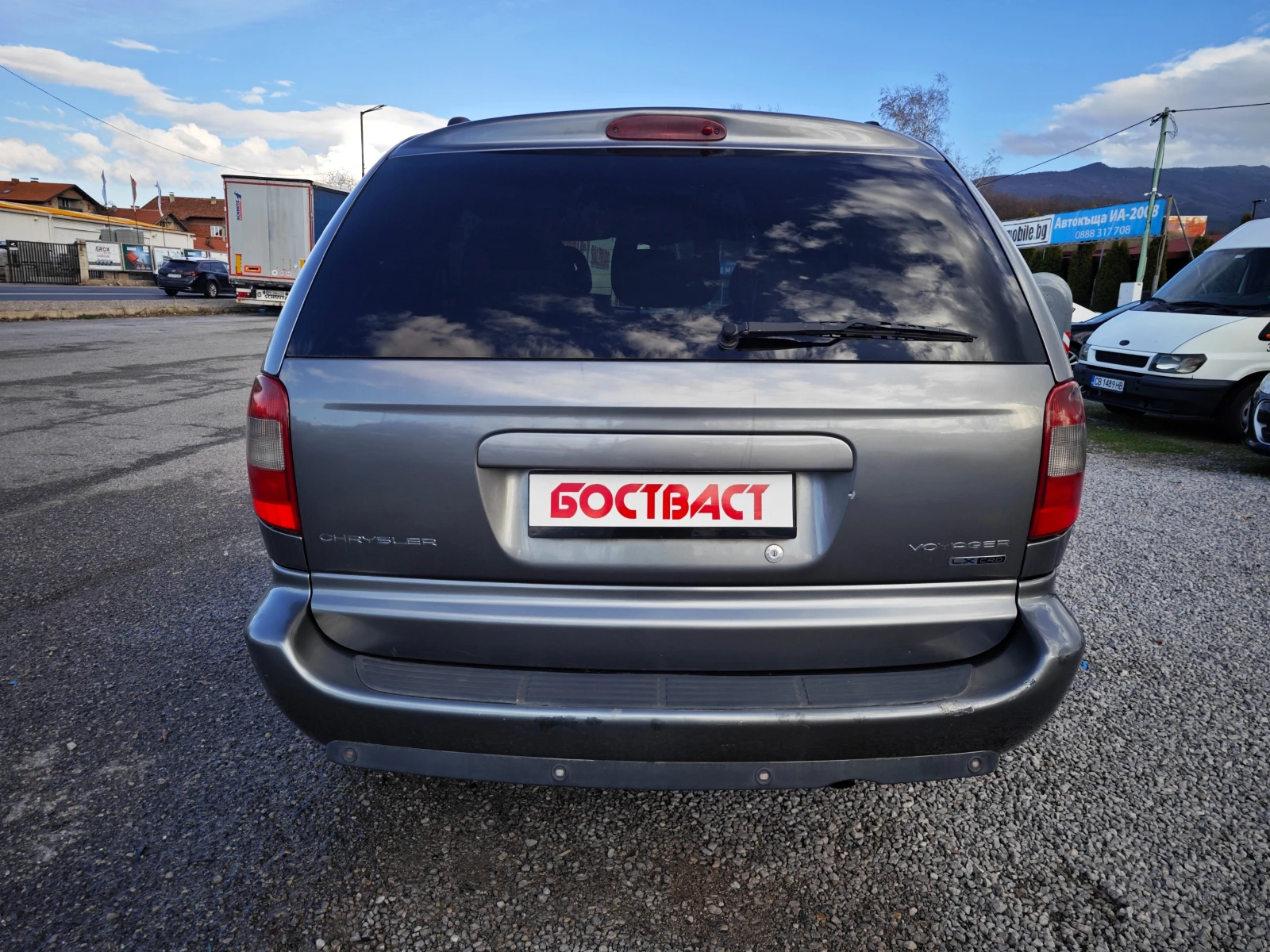 Chrysler Voyager 2, 5 CRD LX - изображение 4