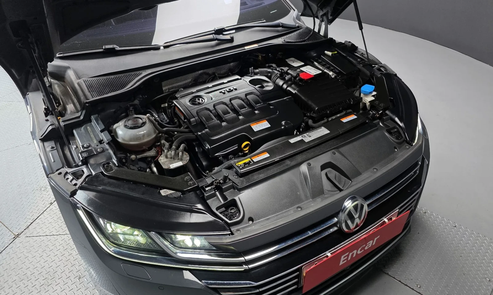 VW Arteon ОБДУХВАНЕ* 360 КАМЕРИ* DYNAUDIO, снимка 6 - Автомобили и джипове - 54378194