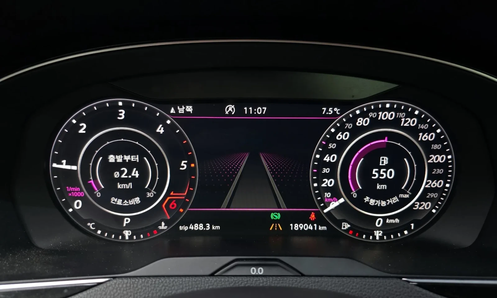 VW Arteon ОБДУХВАНЕ* 360 КАМЕРИ* DYNAUDIO, снимка 8 - Автомобили и джипове - 54378194