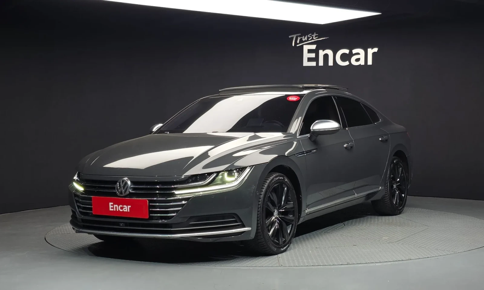 VW Arteon ОБДУХВАНЕ* 360 КАМЕРИ* DYNAUDIO
