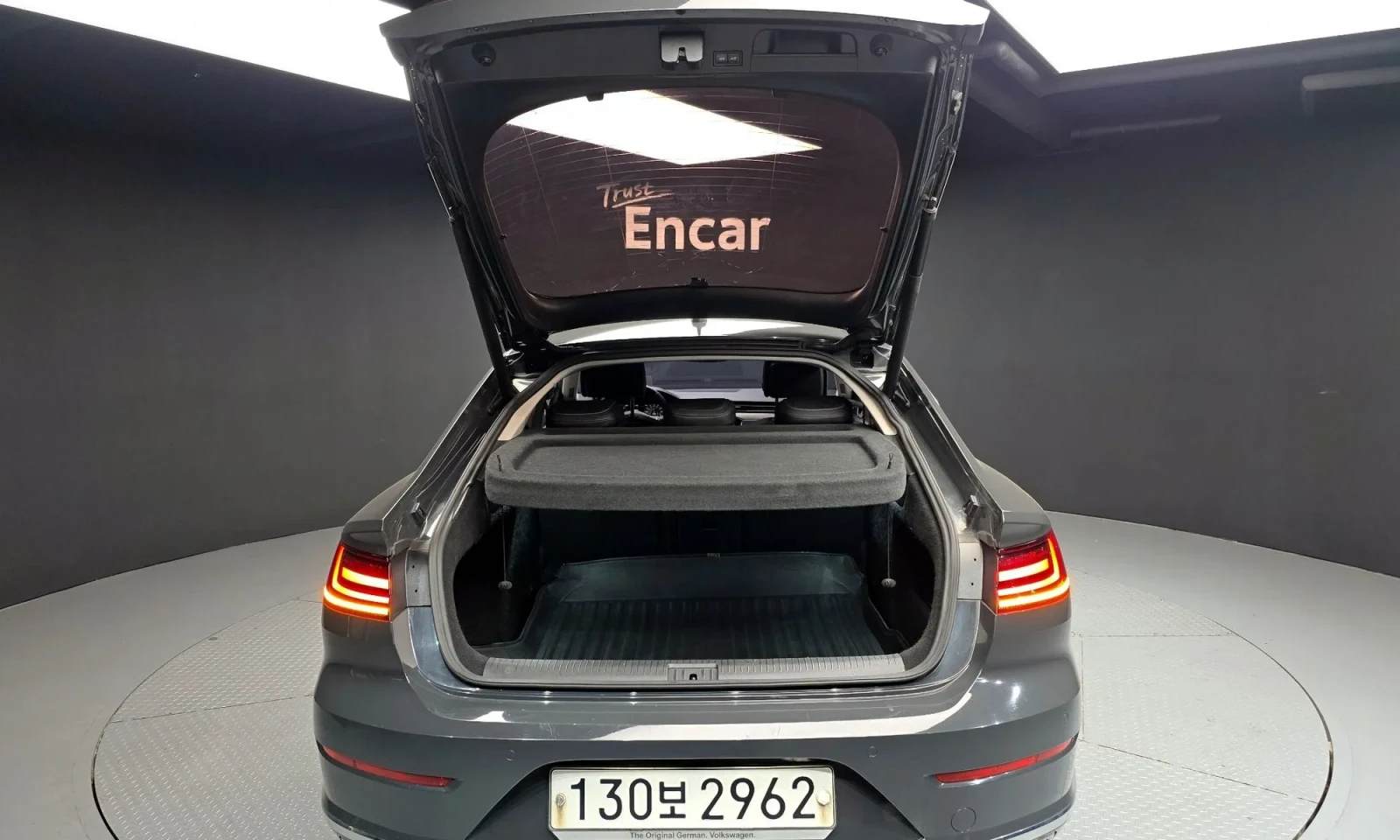 VW Arteon ОБДУХВАНЕ* 360 КАМЕРИ* DYNAUDIO, снимка 16 - Автомобили и джипове - 54378194