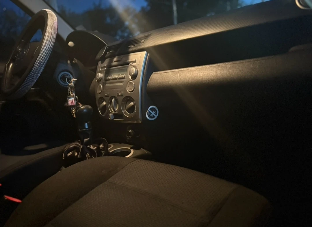 Mazda 2, снимка 4 - Автомобили и джипове - 54445025