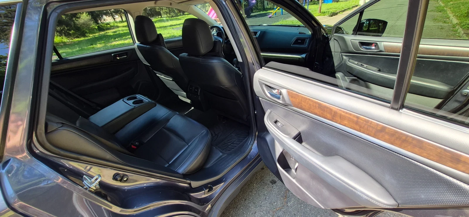 Subaru Outback 3.6R Limited , снимка 9 - Автомобили и джипове - 54452789