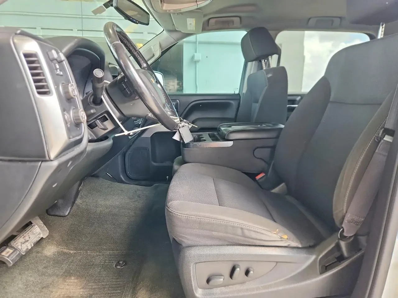 Chevrolet Silverado K1500 LT, снимка 7 - Автомобили и джипове - 54602813