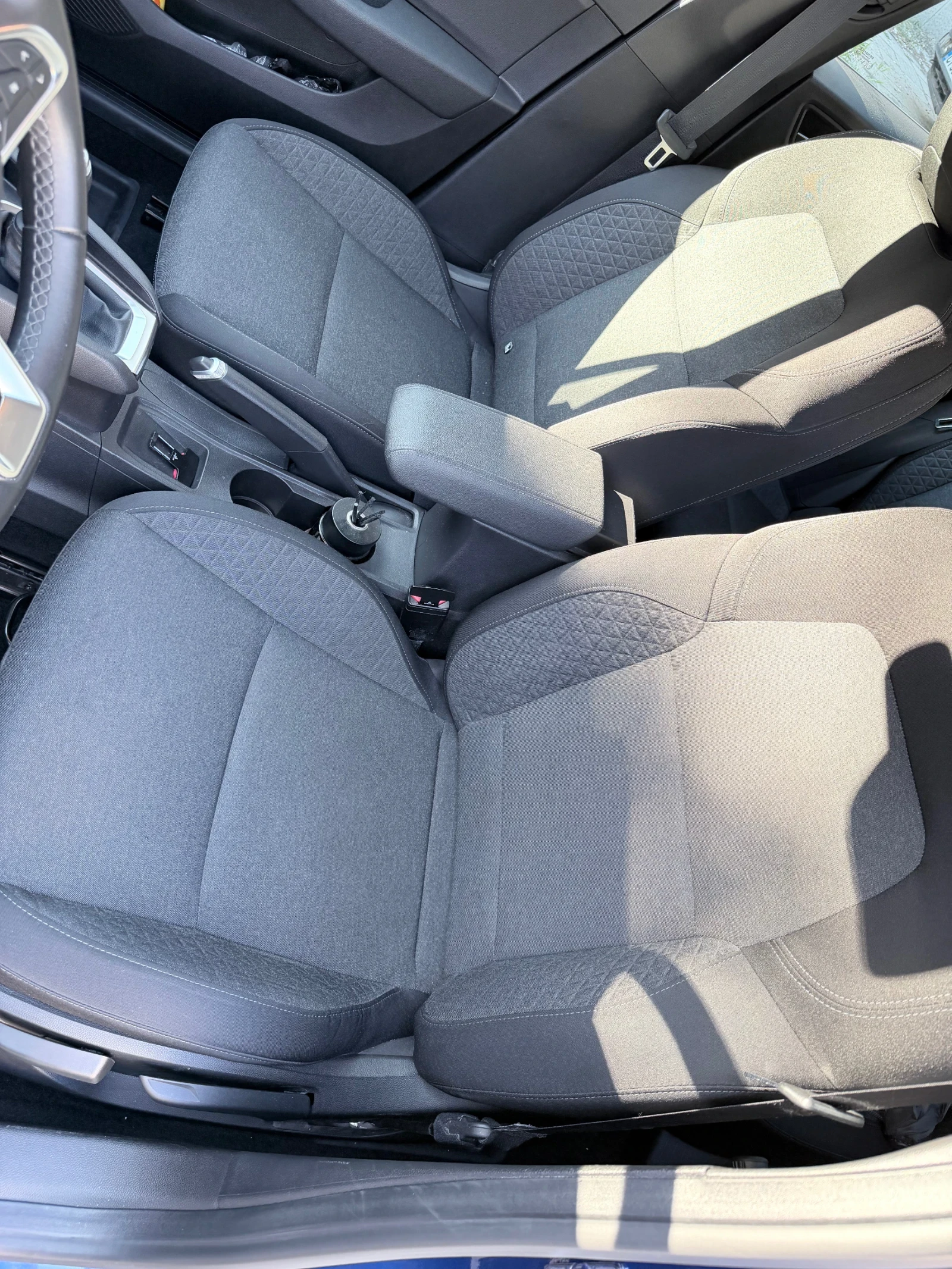 Renault Clio 1.5 DCI, снимка 7 - Автомобили и джипове - 54838497