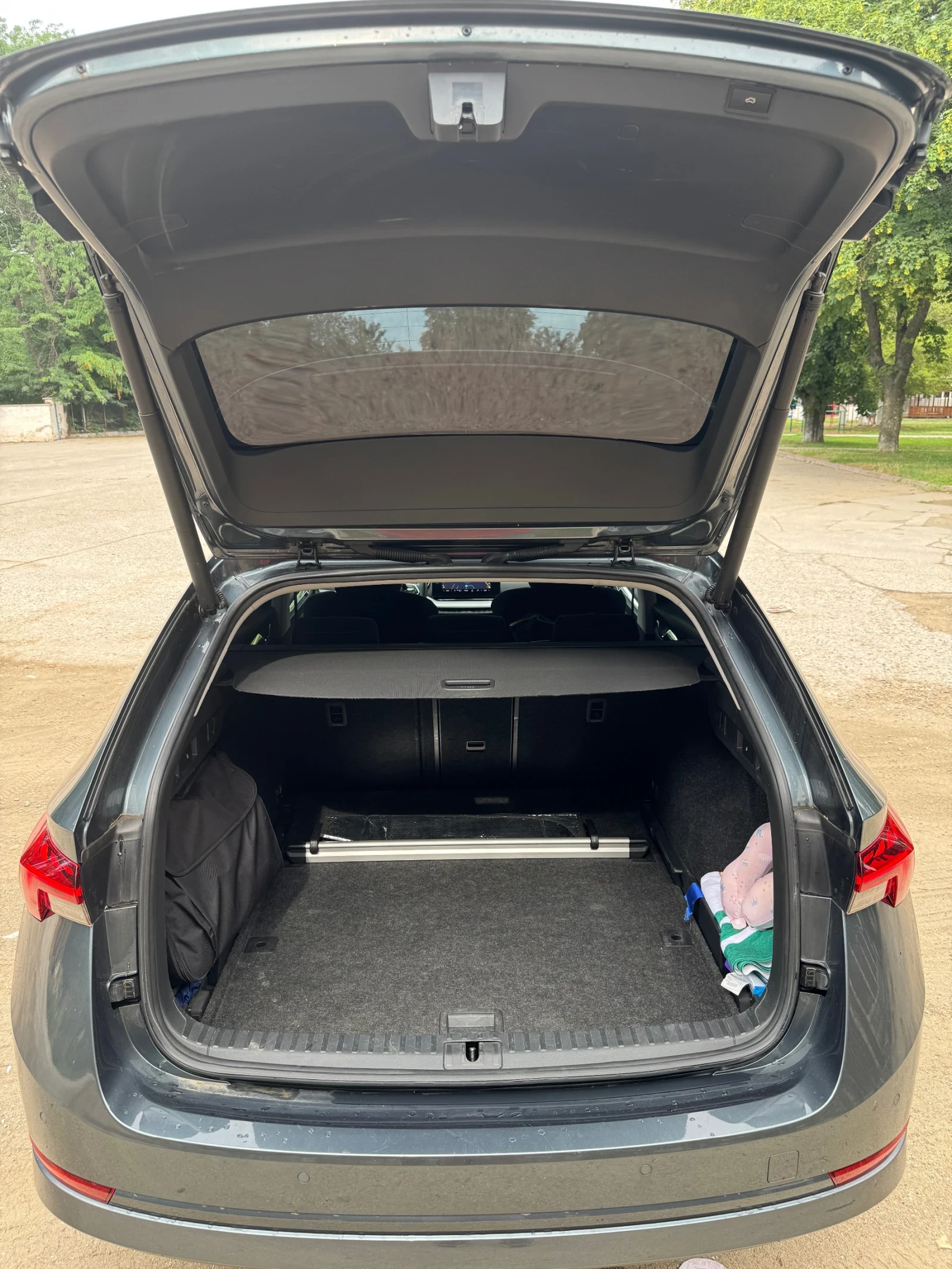 Skoda Octavia First Edition 2.0TDI 150kc, снимка 8 - Автомобили и джипове - 55039137