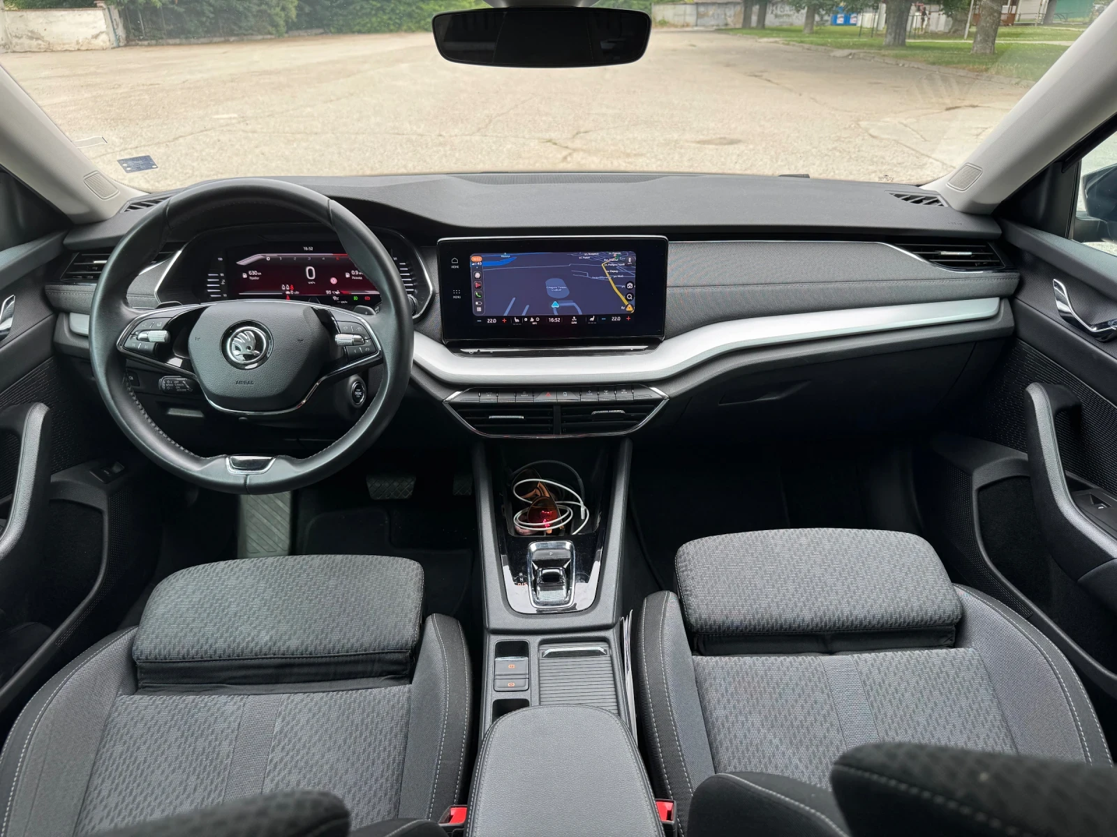 Skoda Octavia First Edition 2.0TDI 150kc, снимка 9 - Автомобили и джипове - 55039137