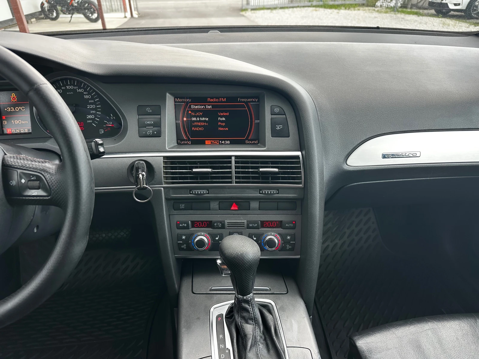Audi A6 3.0TDI 224к.с Quattro S-line, снимка 11 - Автомобили и джипове - 55137446