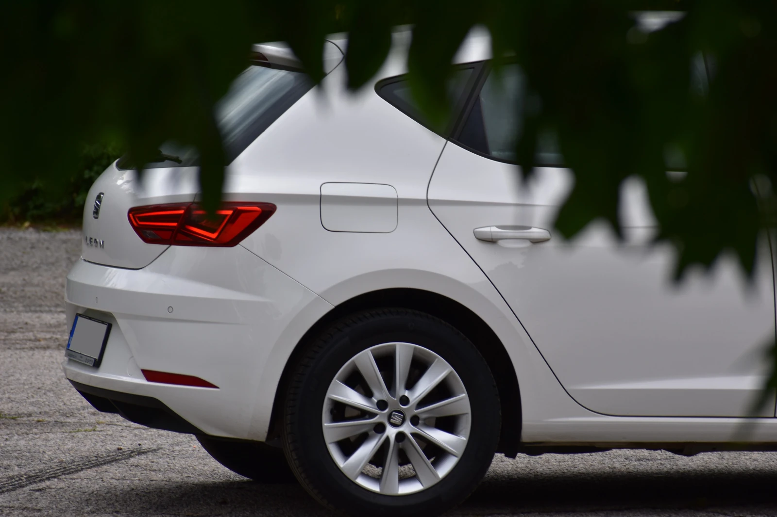 Seat Leon 1.5TSI Style, снимка 11 - Автомобили и джипове - 55430277