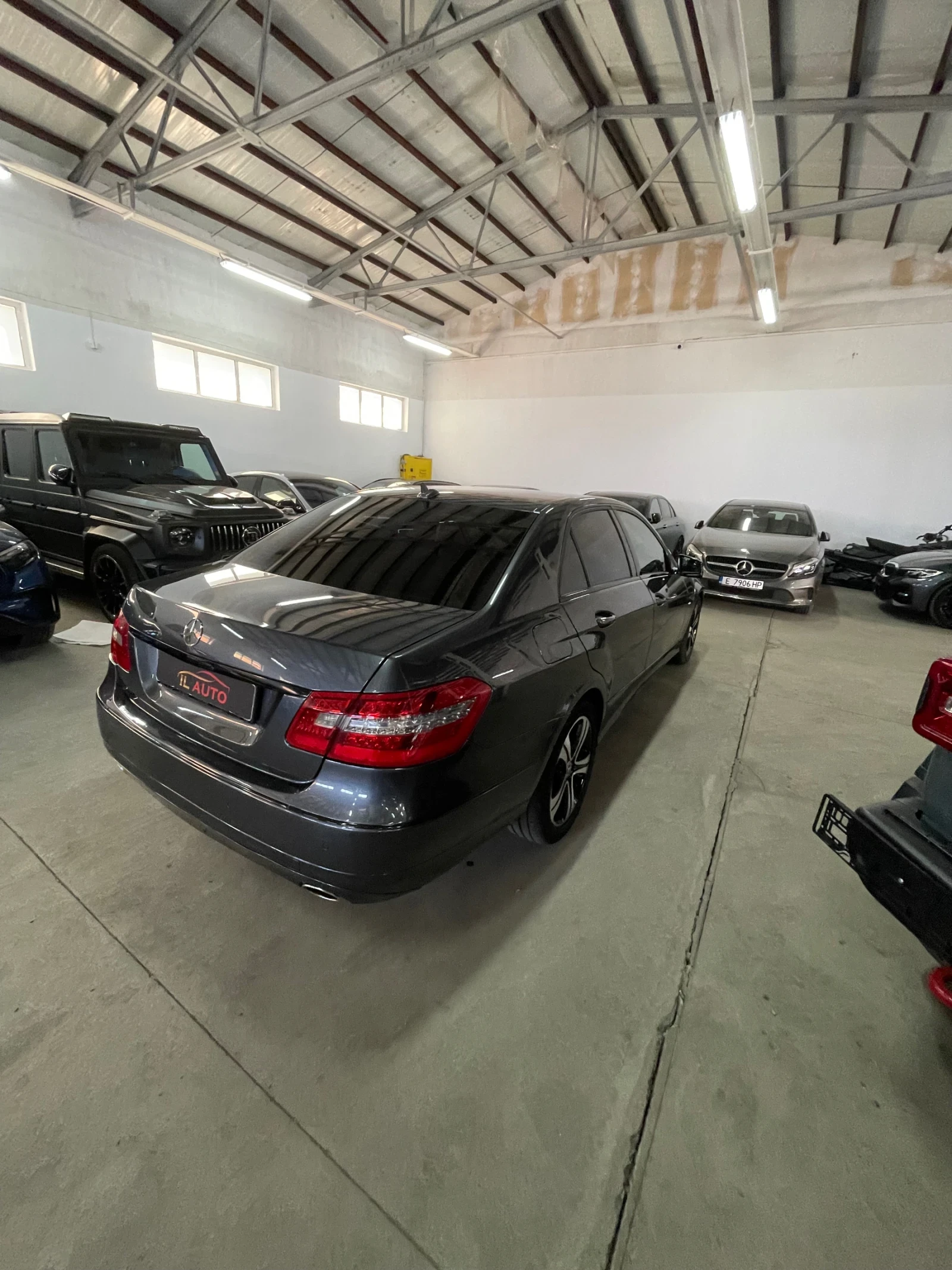 Mercedes-Benz E 350 CDI/Дистроник/подгрев/парктр/ОБСЛУЖЕНА/ГАРАНЦИЯ!!!, снимка 4 - Автомобили и джипове - 55501080