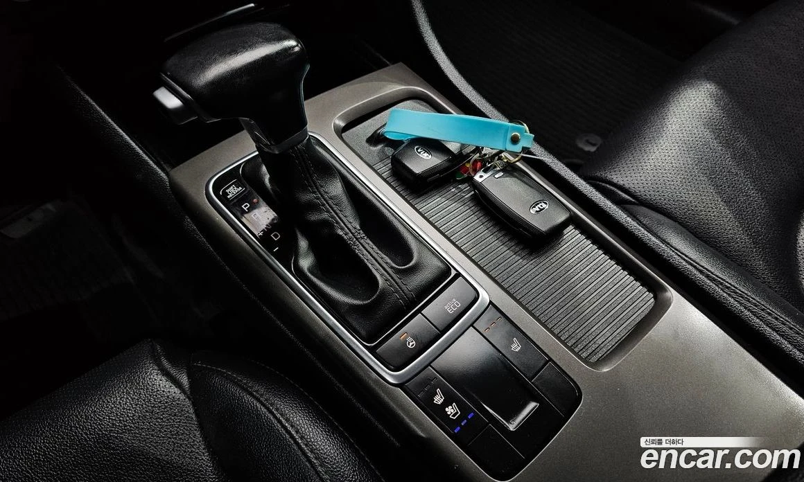 Kia K5 2.0 LPI Prestige, снимка 9 - Автомобили и джипове - 56096229