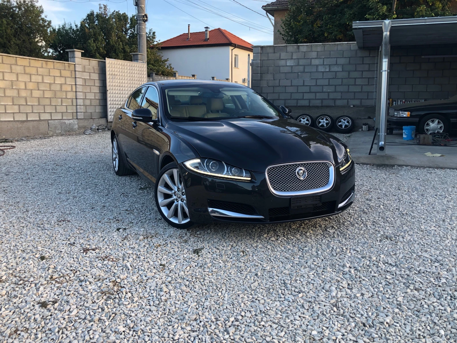 Jaguar Xf 3.0D ШВЕЙЦАРИЯ, снимка 3 - Автомобили и джипове - 56364586