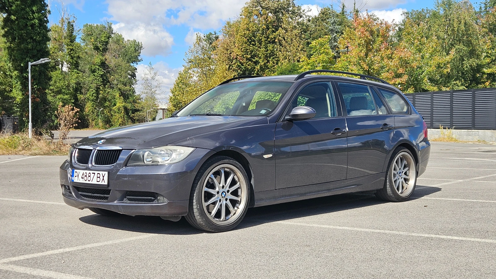BMW 320