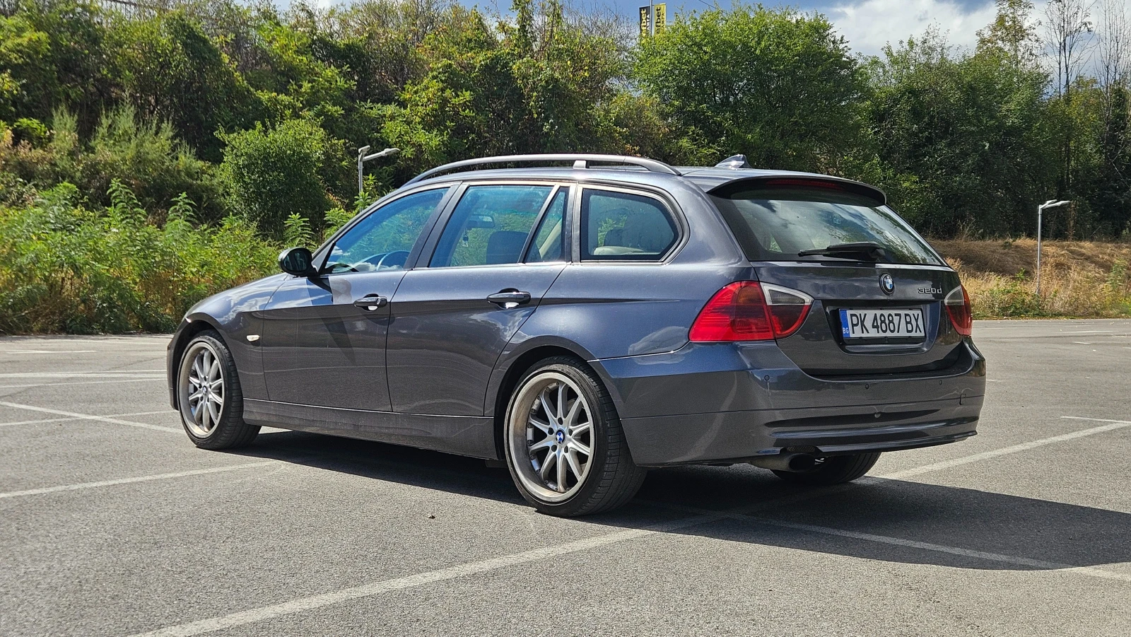 BMW 320, снимка 2 - Автомобили и джипове - 56469819