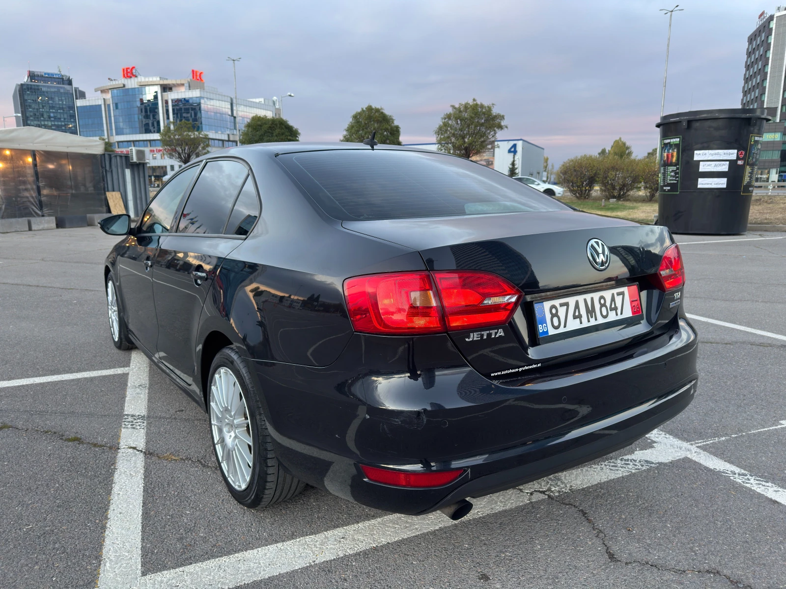 VW Golf Jetta 125, 000km, снимка 7 - Автомобили и джипове - 56555327