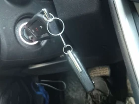 Toyota Rav4 * HYBRID LE * CARFAX * БЕЗ ПЪРВОНАЧАЛНА * , снимка 8