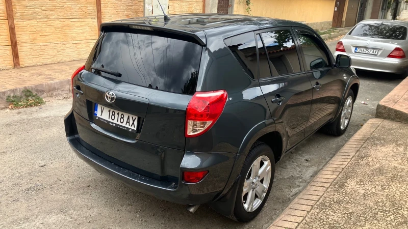 Toyota Rav4 2.2 D-CAT 4.4, снимка 6 - Автомобили и джипове - 47498745