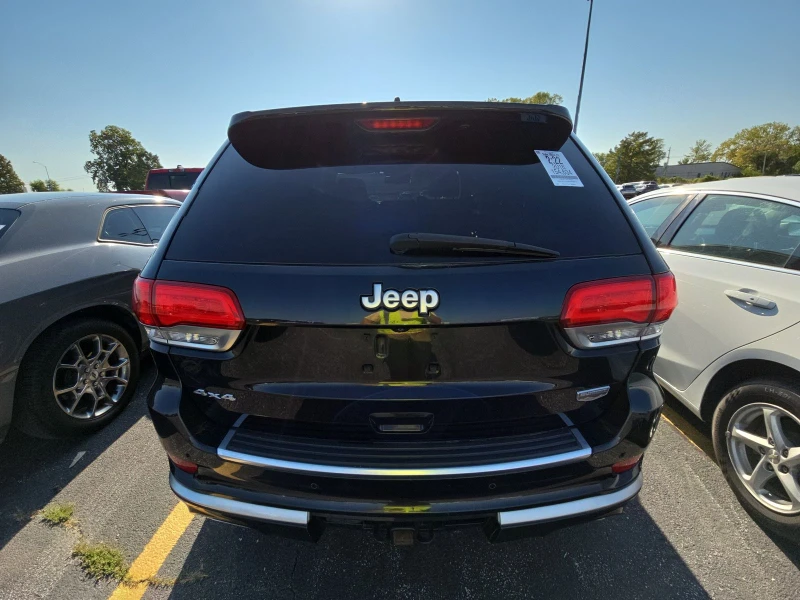 Jeep Grand cherokee SUMMIT 5.7L/FULL/Крайна цена до България !, снимка 3 - Автомобили и джипове - 47670480