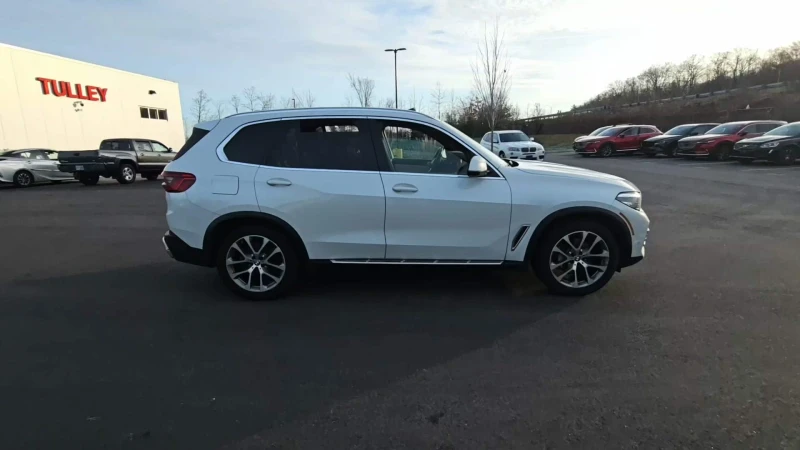 BMW X5 xDrive40i , КРАЙНА ЦЕНА, снимка 2 - Автомобили и джипове - 48404410