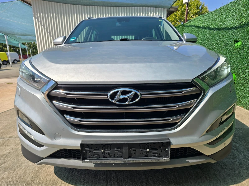 Hyundai Tucson 2.0CRDI* 4X4* STYLE , снимка 7 - Автомобили и джипове - 51643345