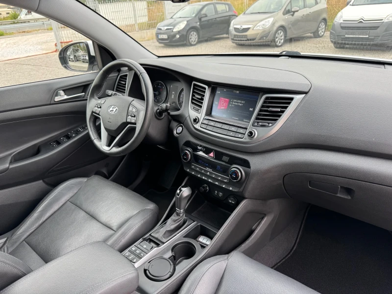 Hyundai Tucson 2.0CRDI 4WD Vertex FULL, снимка 12 - Автомобили и джипове - 52625073