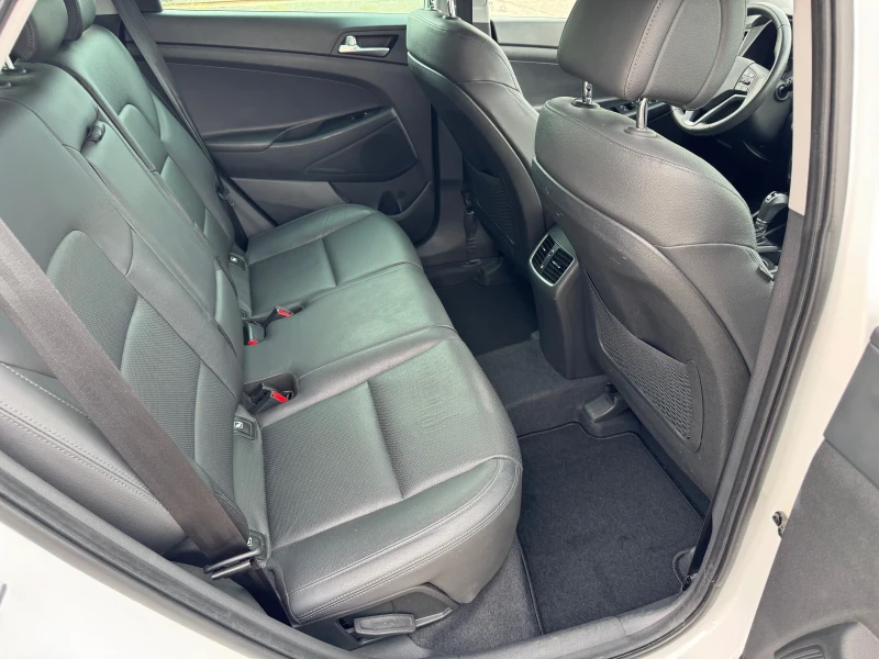 Hyundai Tucson 2.0CRDI 4WD Vertex FULL, снимка 14 - Автомобили и джипове - 52625073