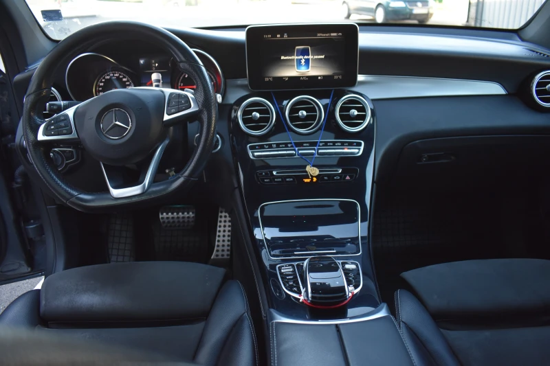 Mercedes-Benz GLC 250 AMG PACK/4MATIC/9G/ОБСЛУЖЕН/ТОП!!!, снимка 11 - Автомобили и джипове - 52741854