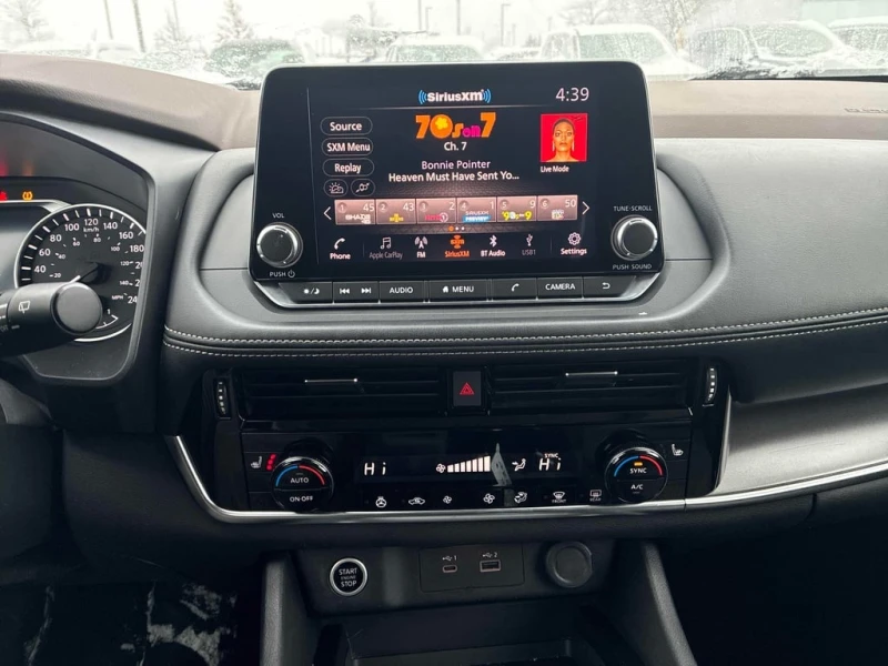 Nissan Rogue * SV * CARFAX * , снимка 9 - Автомобили и джипове - 52877467