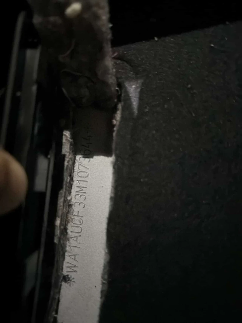 Audi Q3 Komfort | PANO | ПОДГРЕВИ | 2 КЛЮЧА | KEYLESS | , снимка 11 - Автомобили и джипове - 53568117