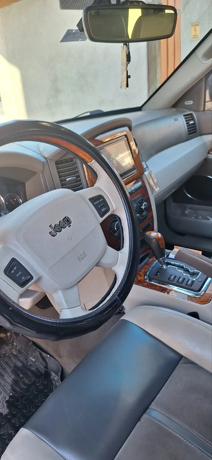 Jeep Grand cherokee, снимка 9 - Автомобили и джипове - 56559862