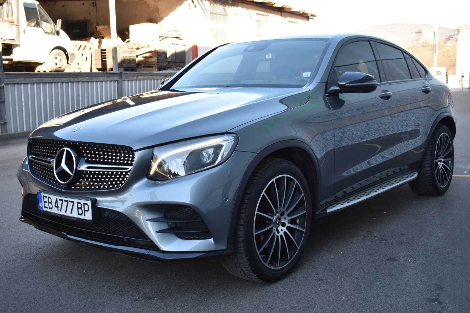 Mercedes-Benz GLC 250 AMG PACK/4MATIC/9G/ОБСЛУЖЕН/ТОП!!! - изображение 2