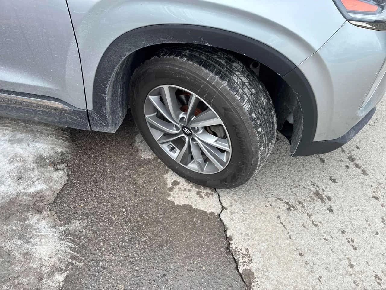 Hyundai Santa fe Luxury/CARFAX/DIS/360/ОБДУХВАНЕ - изображение 6