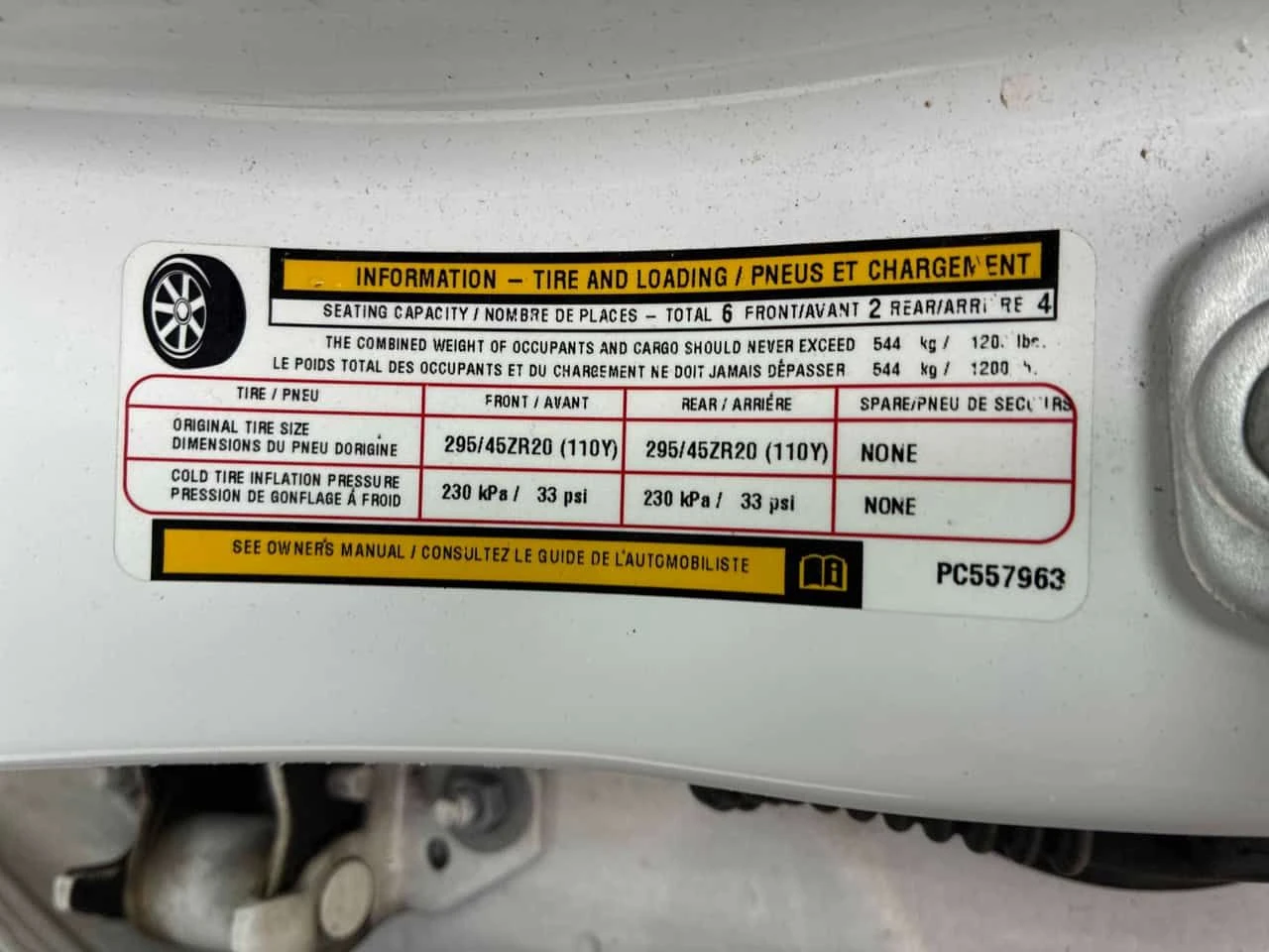 Dodge Durango * SRT 392 Premium* PANO* KEYLESS* ПОДГРЕВ* , снимка 12 - Автомобили и джипове - 54066322