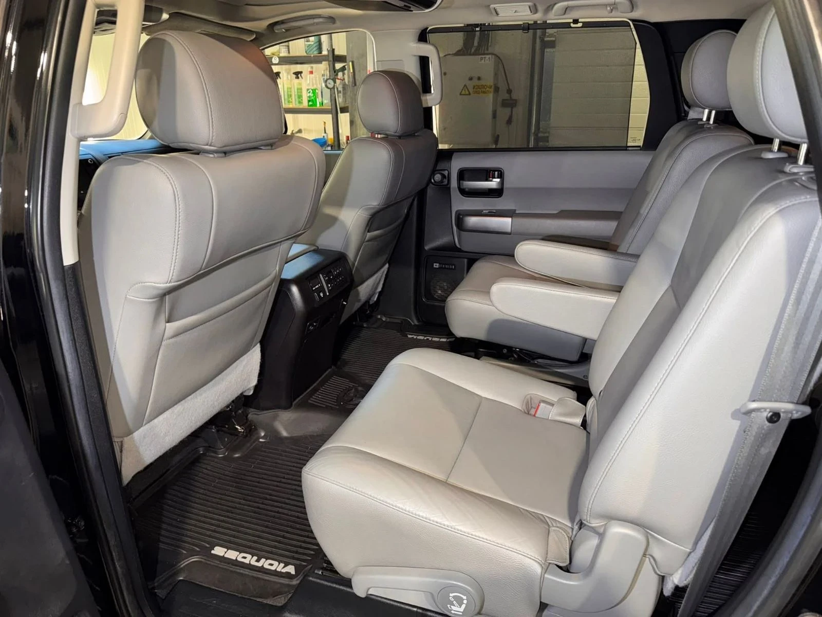 Toyota Sequoia LIMITED, снимка 7 - Автомобили и джипове - 54576795