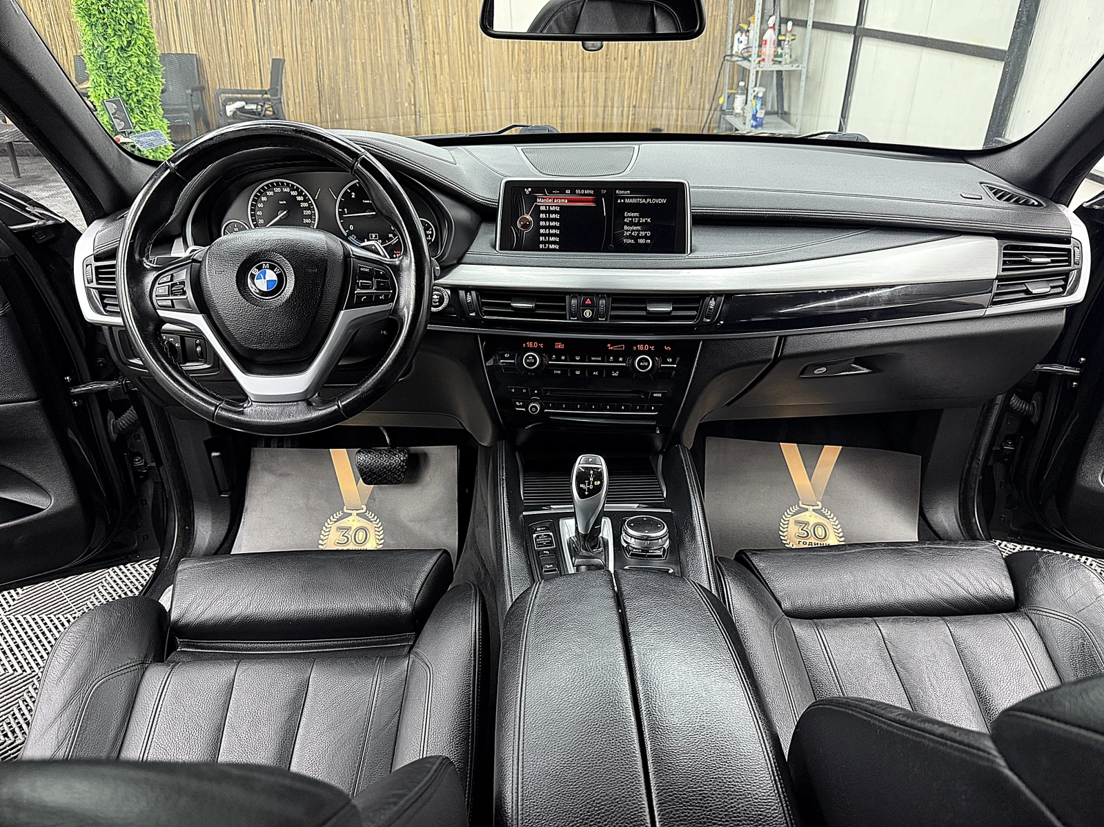 BMW X6 2xTV/Xdrive/START STOP/KeylessGo/СОБСТВЕН ЛИ-Г, снимка 15 - Автомобили и джипове - 54912016