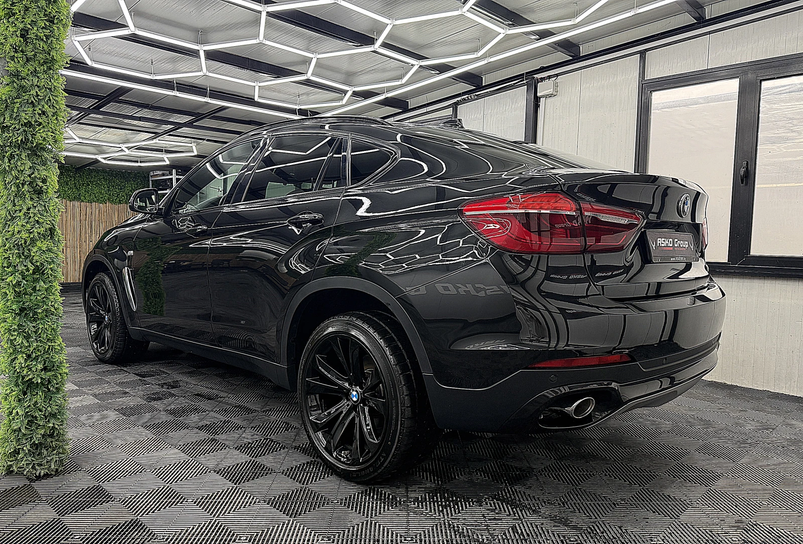 BMW X6 2xTV/Xdrive/START STOP/KeylessGo/СОБСТВЕН ЛИ-Г, снимка 4 - Автомобили и джипове - 54912016