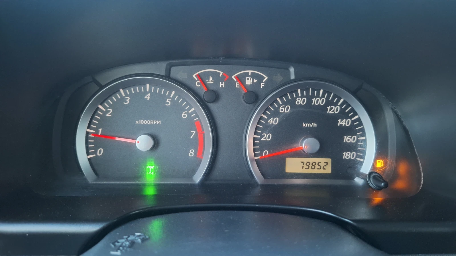 Suzuki Jimny 1.3i, снимка 14 - Автомобили и джипове - 55177735