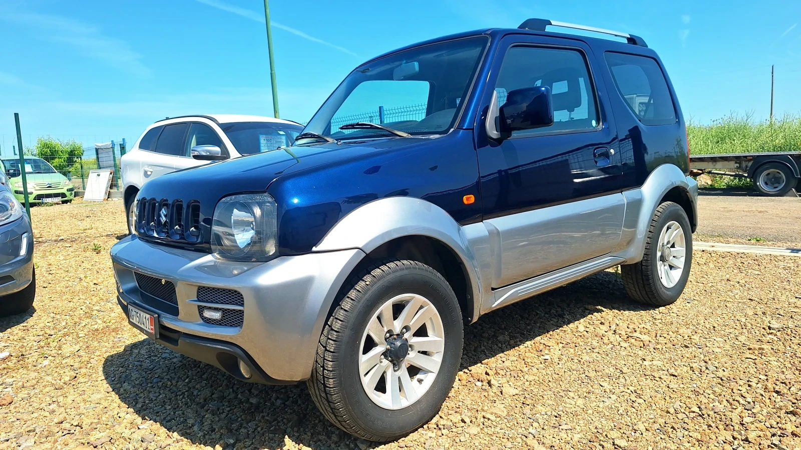 Suzuki Jimny 1.3i, снимка 5 - Автомобили и джипове - 55177735
