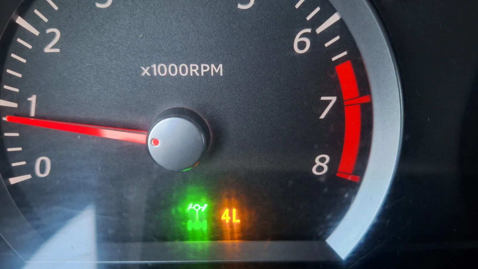 Suzuki Jimny 1.3i, снимка 15 - Автомобили и джипове - 55177735