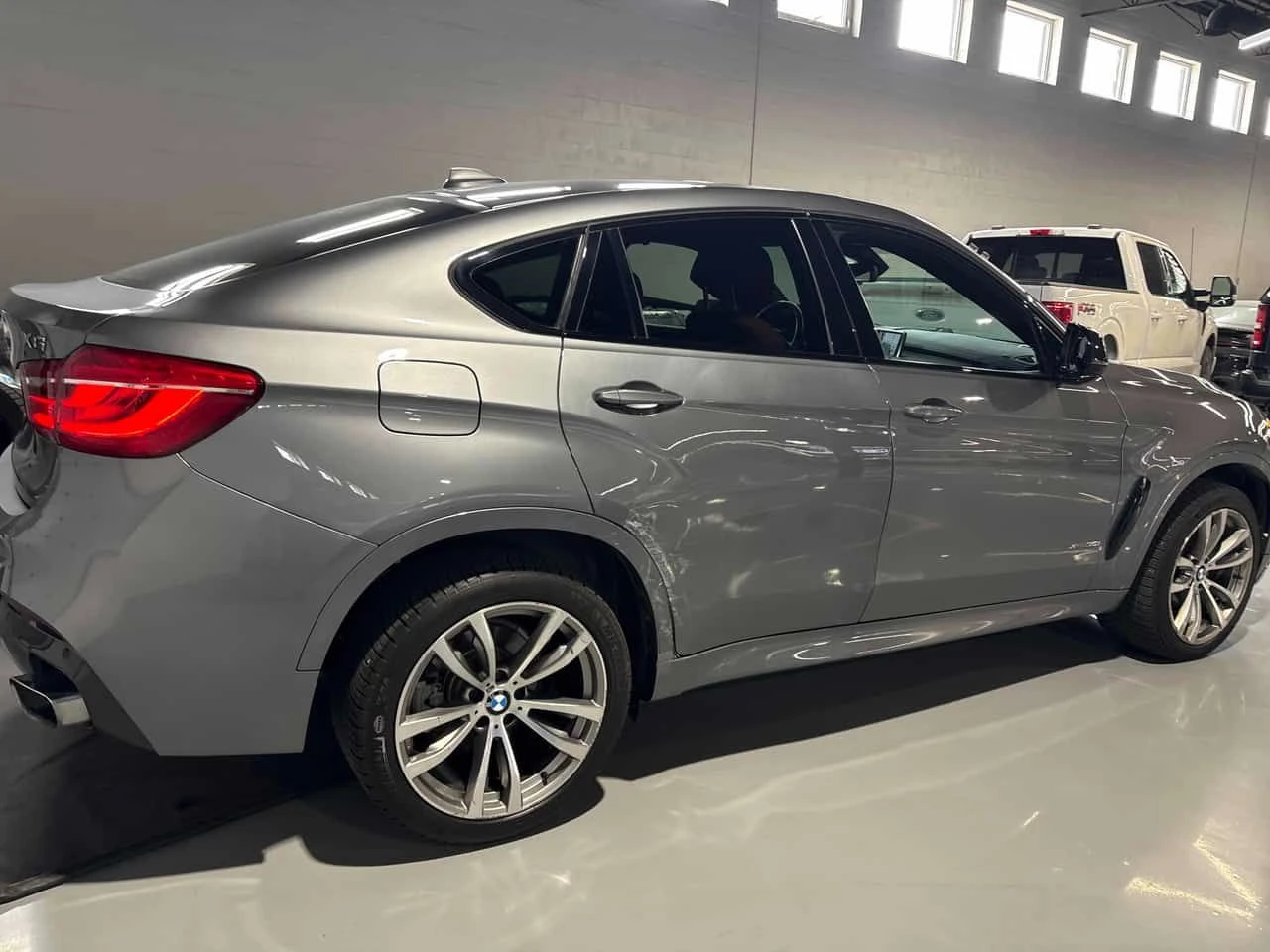BMW X6 * xDrive35i * CARFAX * ОПЦИЯ ЗА ФИНАНСИРАНЕ, снимка 16 - Автомобили и джипове - 55452362