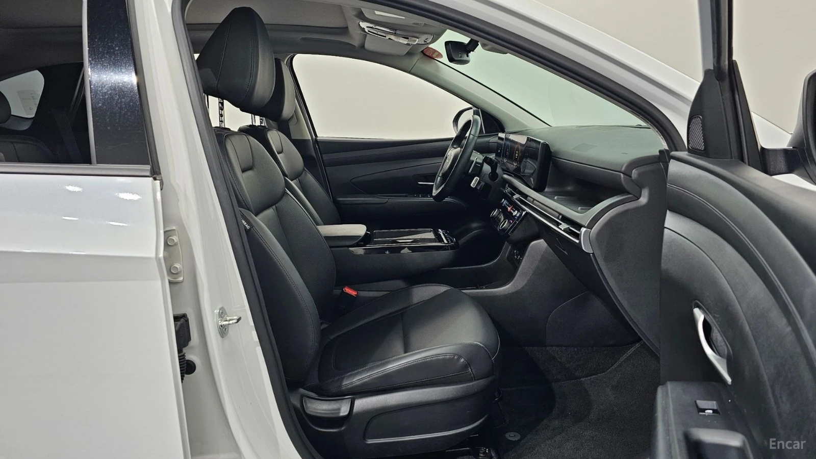 Hyundai Tucson Modern* 4WD* ПОДГРЕВ* ОБДУХВАНЕ* КАМЕРА* , снимка 9 - Автомобили и джипове - 55595285