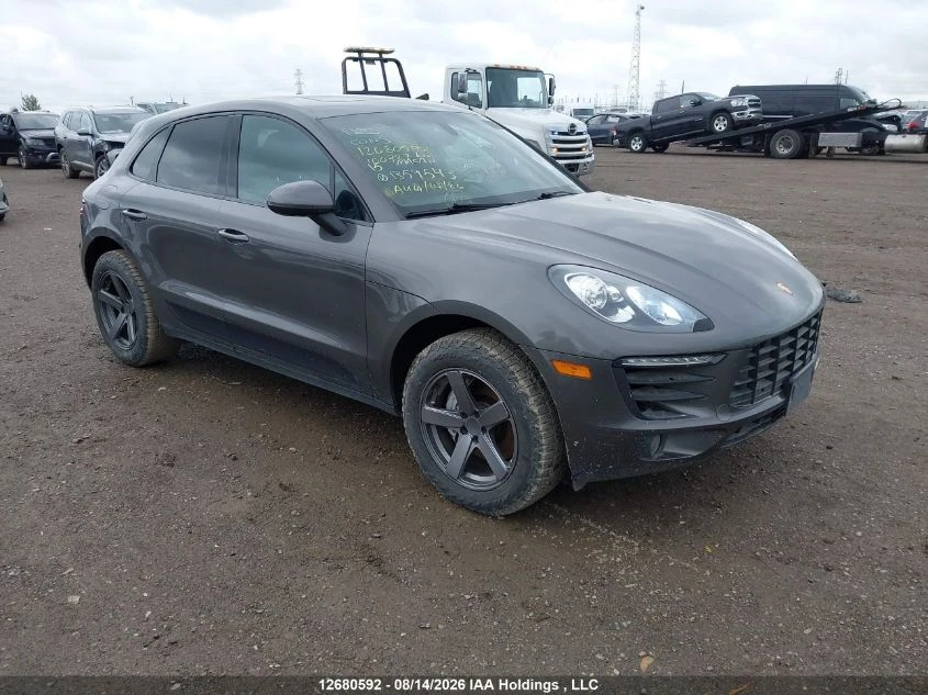 Porsche Macan S