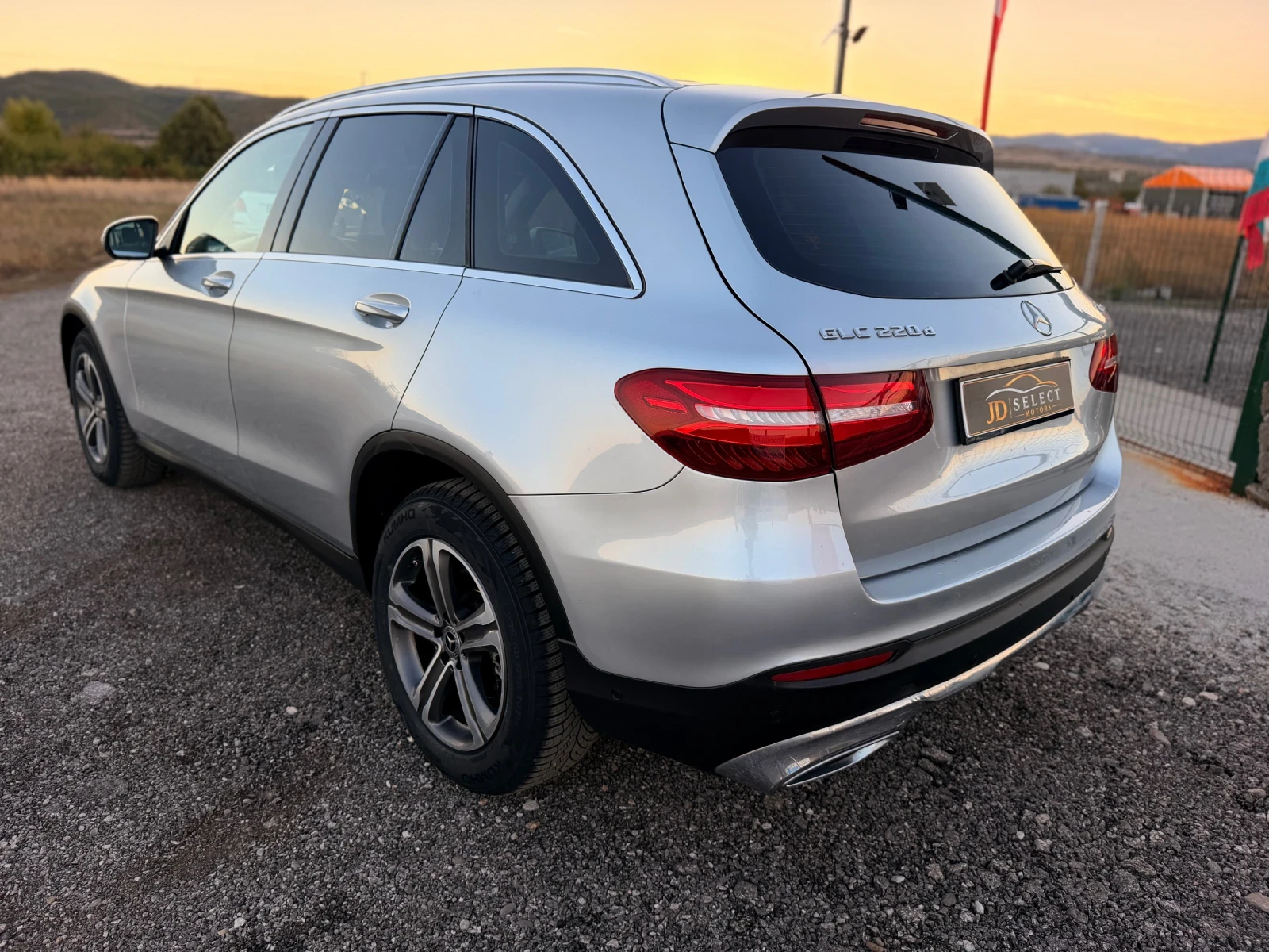 Mercedes-Benz GLC 220 CDI / DISTRONIC / DRIVE ASSISTANCE  | Mobile.bg � ����������� 4