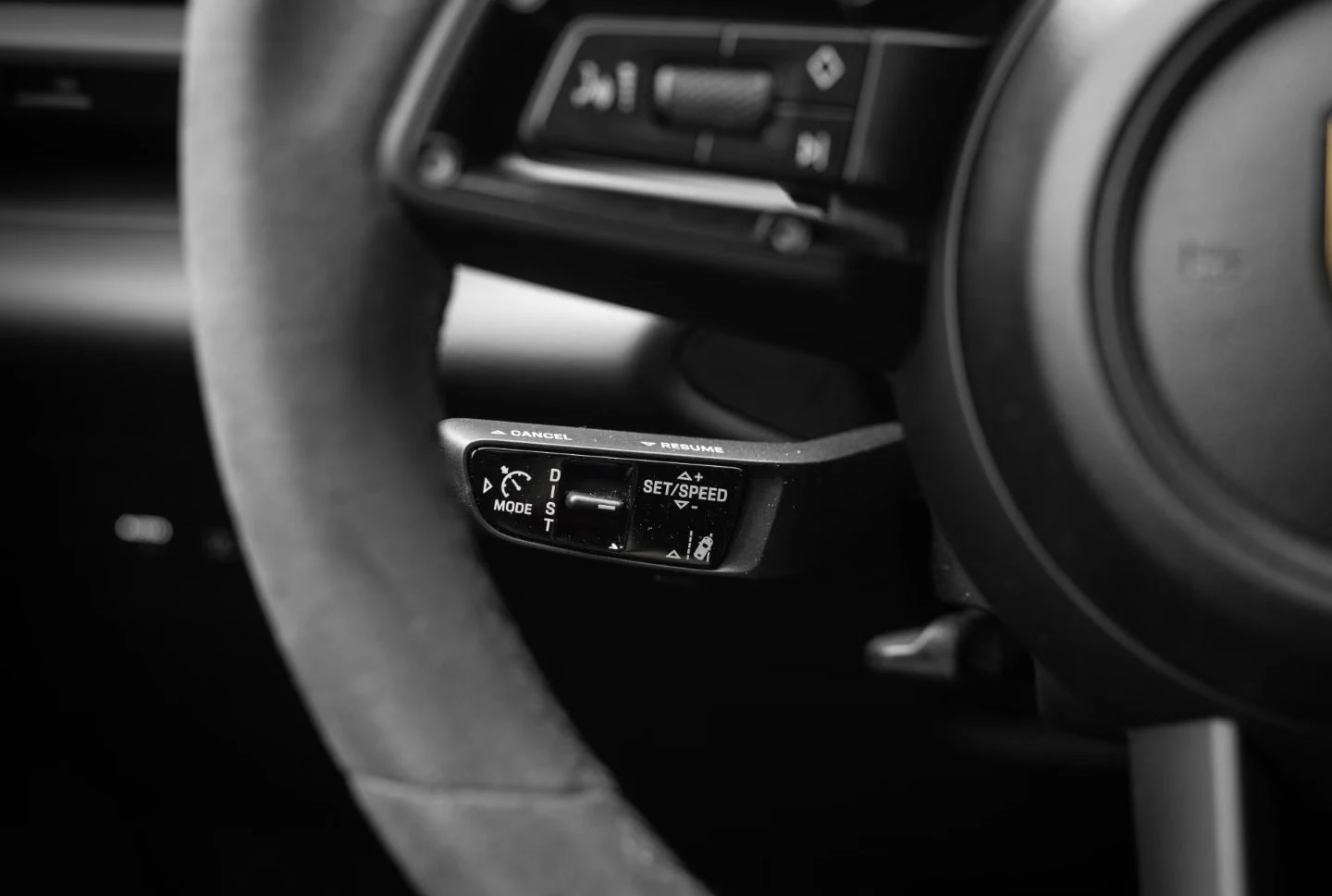 Porsche Macan 4 / ELECTRIC SPORT SOUND / PANO / AIR /  | Mobile.bg � ����������� 14