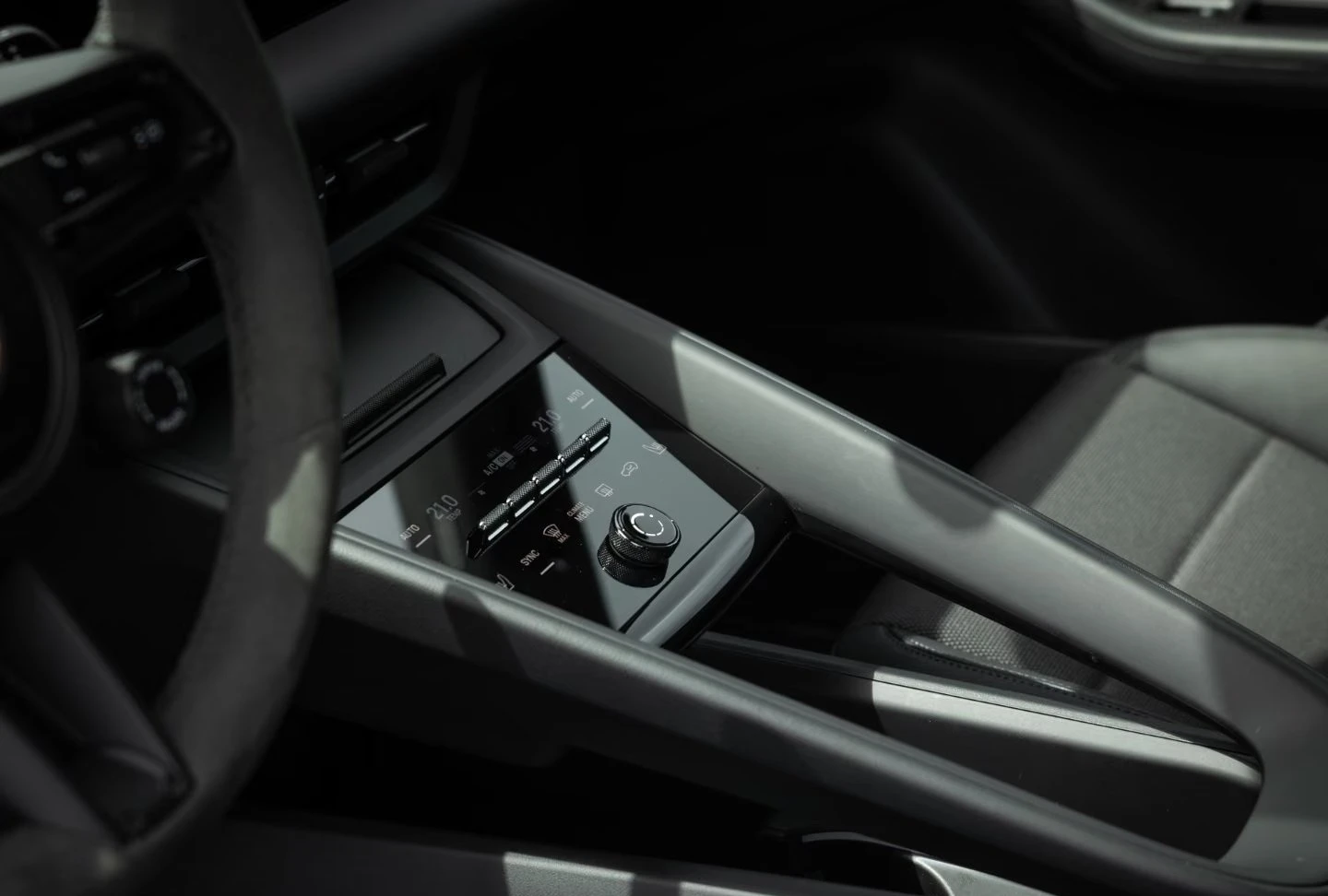 Porsche Macan 4 / ELECTRIC SPORT SOUND / PANO / AIR /  | Mobile.bg � ����������� 16
